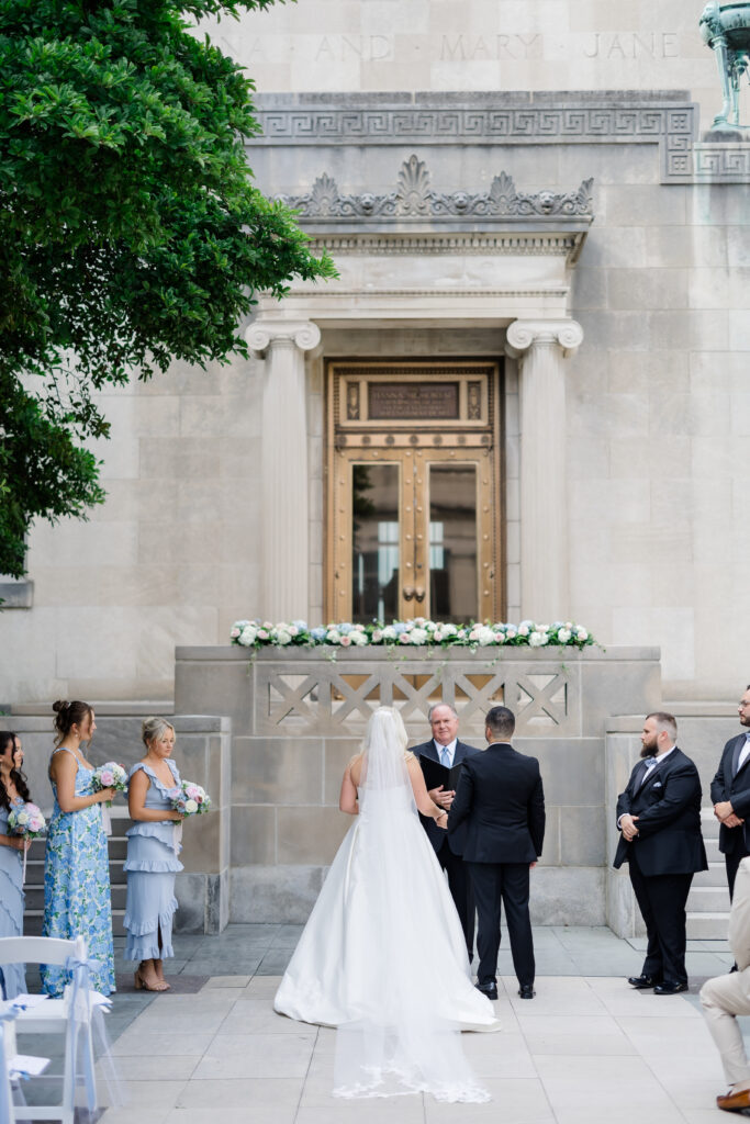 Cincinnati art museum ceremony
