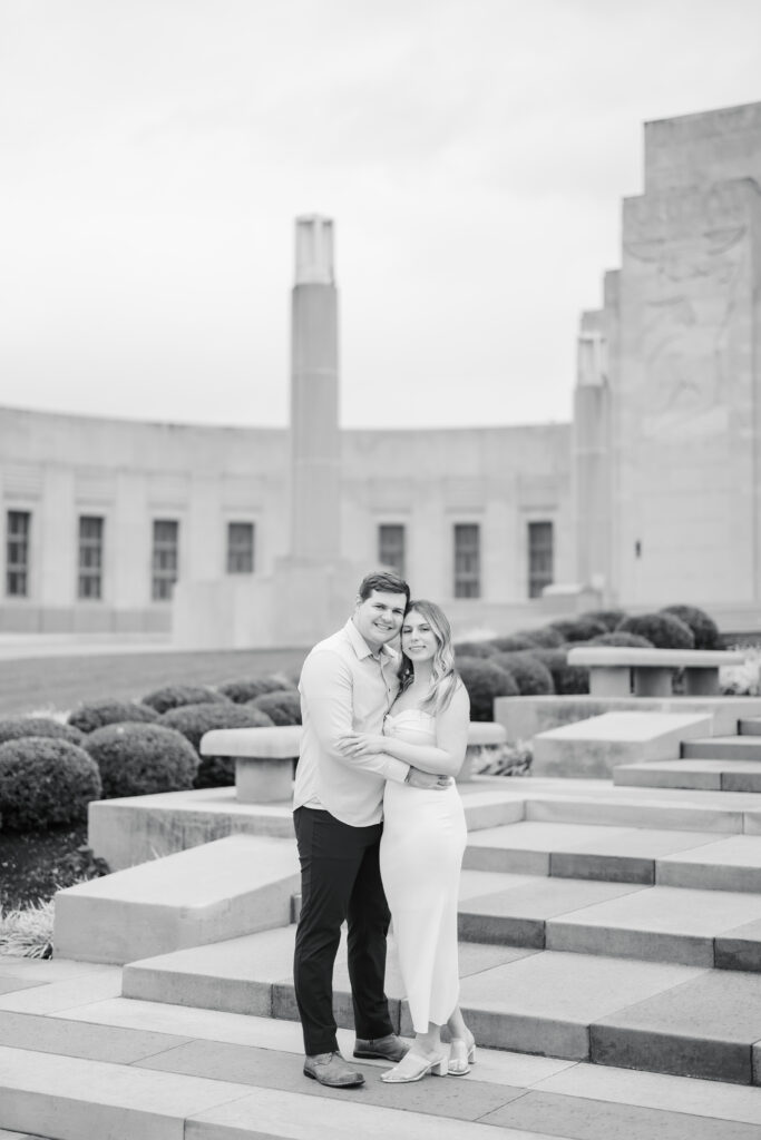 engagament-cincinnati-unionterminal-weddingphotographer-kasiasickauphoto-savannahandjosh